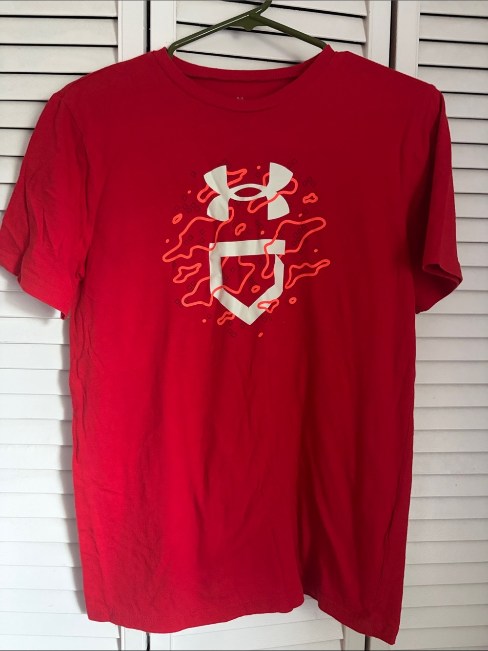 Under Armour Red Short-Sleeve Graphic Logo Tee